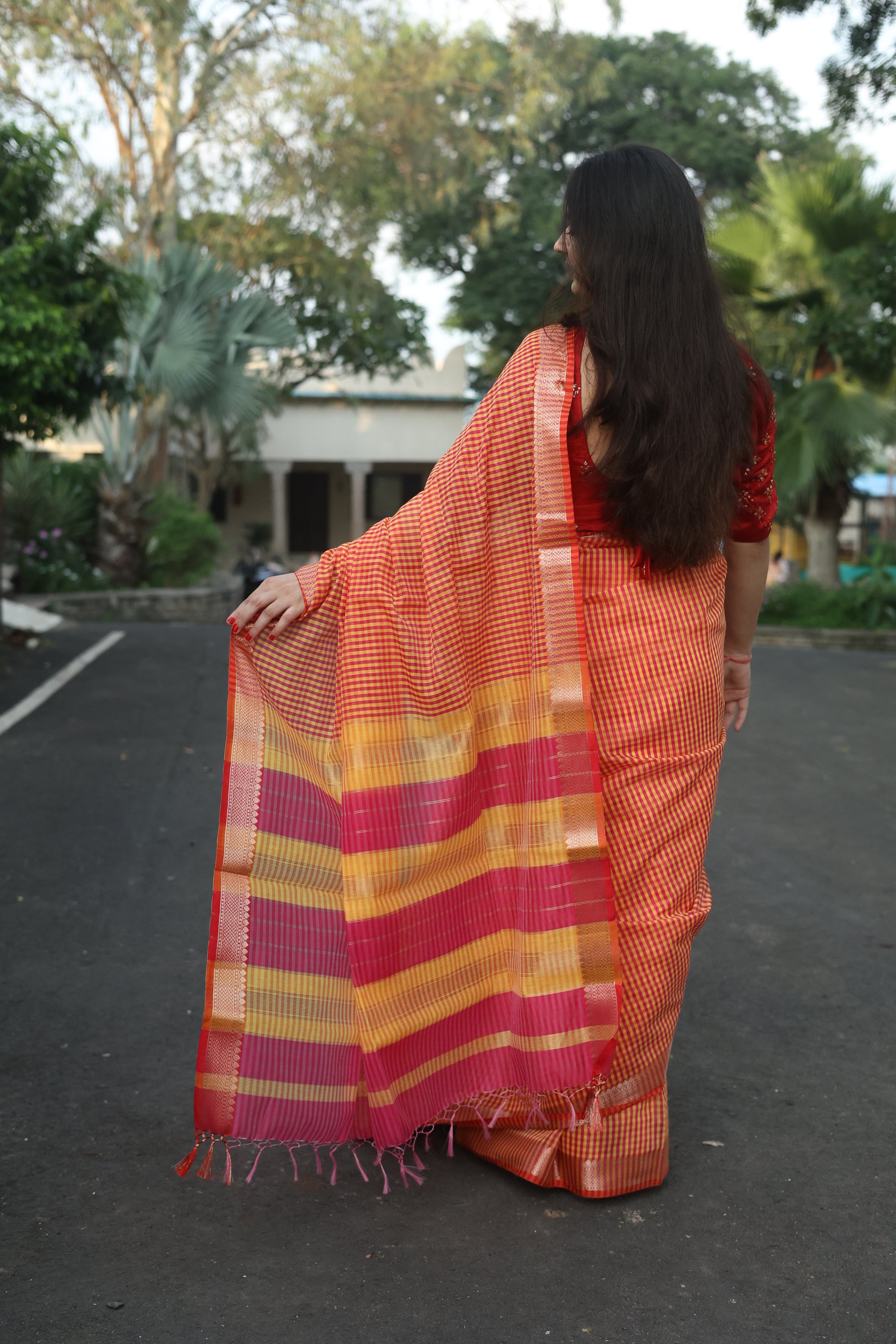 Traditional Checks Maheshwari Saree